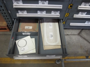 STANLEY VIDMAR HEAVY DUTY 12-DRAWER PARTS CABINET W/ CONTENTS (W-50) LOADING & HANDLING FEE $25-